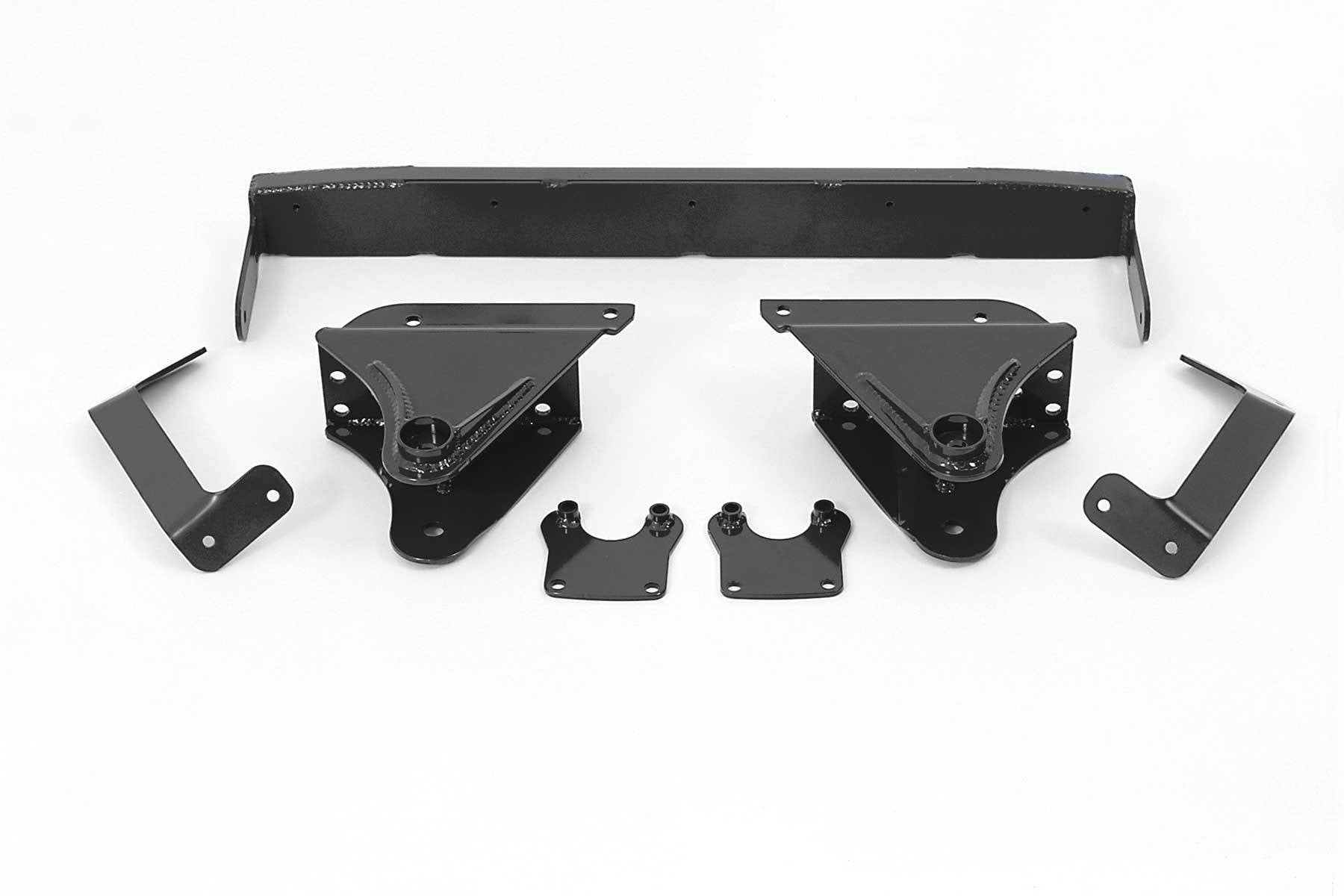 3.5" SPRING HANGER W/PERF SHKS 99-00 FORD F250/350 4WD - 3.5" SPRING HANGER W - Fabtech - Texas Complete Truck Center